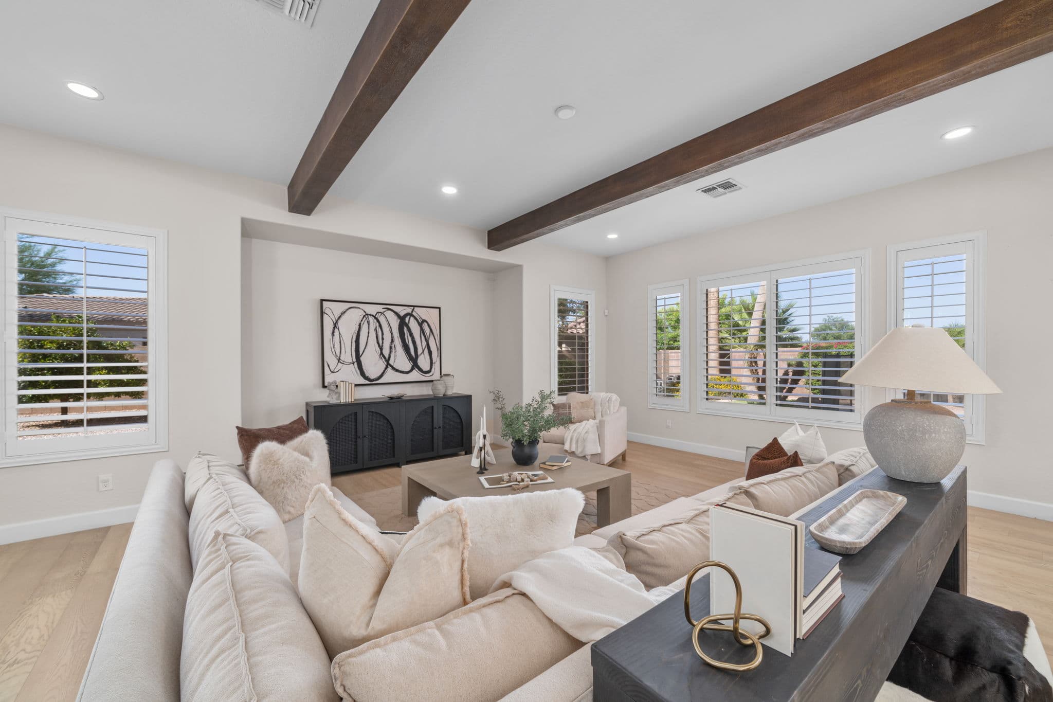 S Constellation Way property photography, image 3